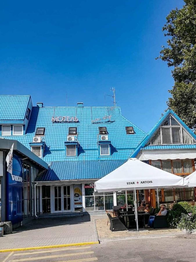 Gostiniy Dvor Non-Stop Otel Herson Dış mekan fotoğraf