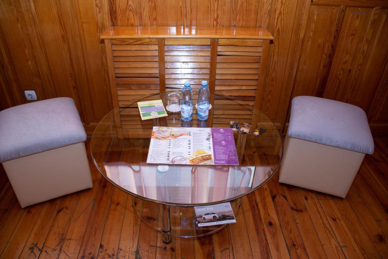 Gostiniy Dvor Non-Stop Otel Herson Dış mekan fotoğraf
