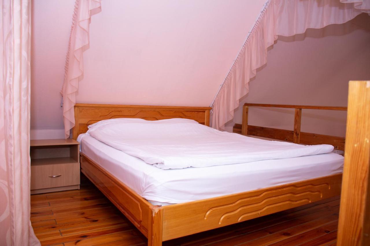Gostiniy Dvor Non-Stop Otel Herson Dış mekan fotoğraf